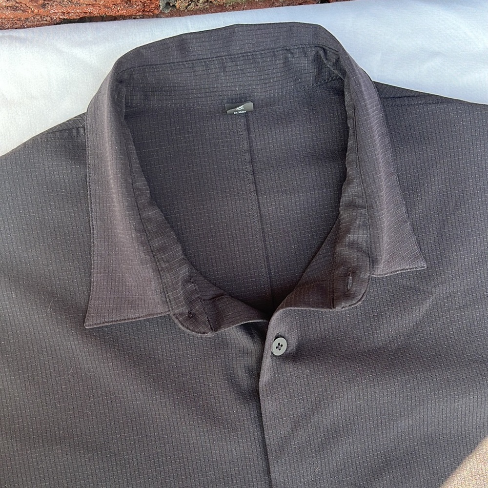 Lululemon Live In Practice Button Shirt - Picture 7 of 11